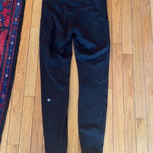 Lululemon black leggings